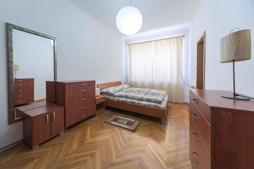 Apartment Kruna Center 포드고리차 외부 사진