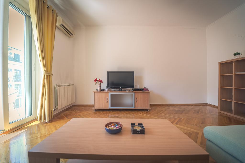 Apartment Kruna Center 포드고리차 외부 사진